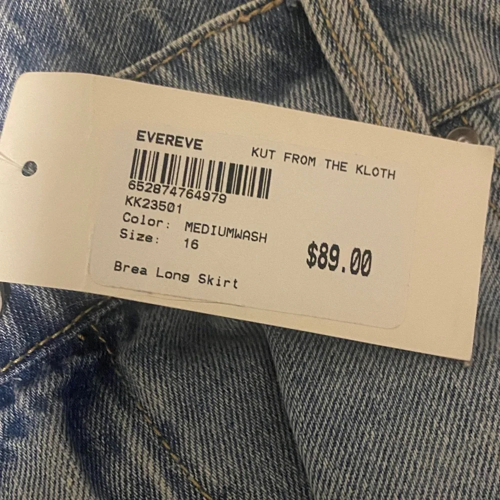 Kut from the Kloth Light Blue Denim Skirt - Picture 5 of 5